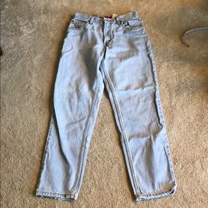 Vintage Levi’s 550 jeans
